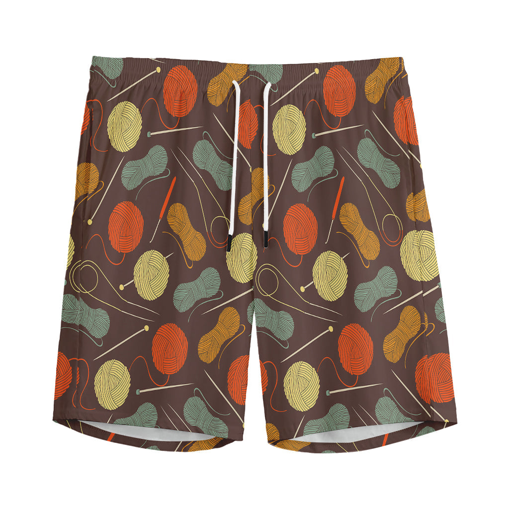 Yarn And Needle Pattern Print Men's Athletic Shorts